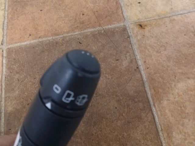 bontott RENAULT TWINGO II Jobb Kormánykapcsoló Ablaktörlő