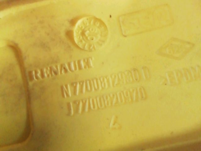 bontott RENAULT TWINGO II Kiegyenlítőtartály Sapka