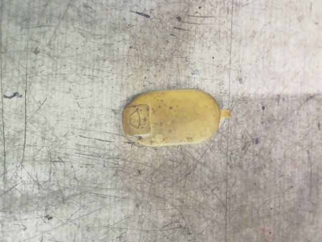 bontott RENAULT TWINGO II Kiegyenlítőtartály Sapka