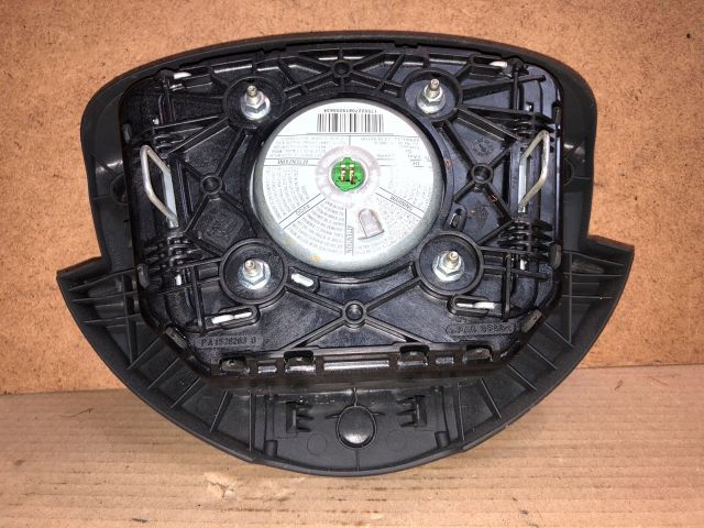 bontott RENAULT TWINGO II Kormánylégzsák