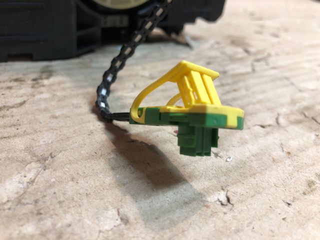 bontott RENAULT TWINGO II Légzsák Átvezető Szalagkábel