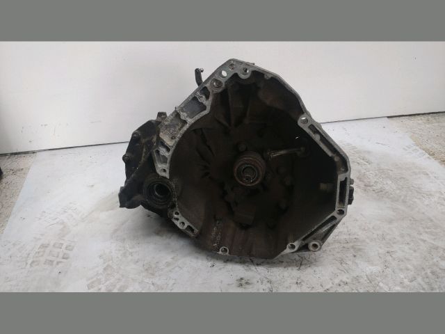 bontott RENAULT TWINGO III Váltó (Mechanikus)