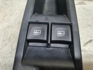 bontott RENAULT TWINGO III Ablakemelő Kapcsoló Négyes / Kettes