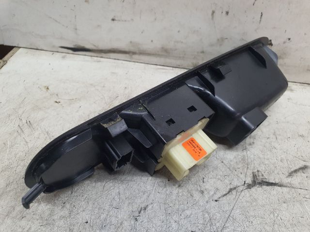 bontott RENAULT TWINGO III Ablakemelő Kapcsoló Négyes / Kettes