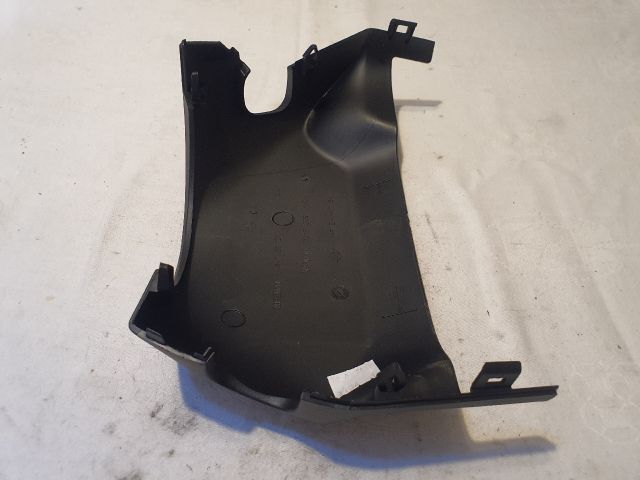 bontott RENAULT TWINGO III Alsó Kormányoszlop Burkolat