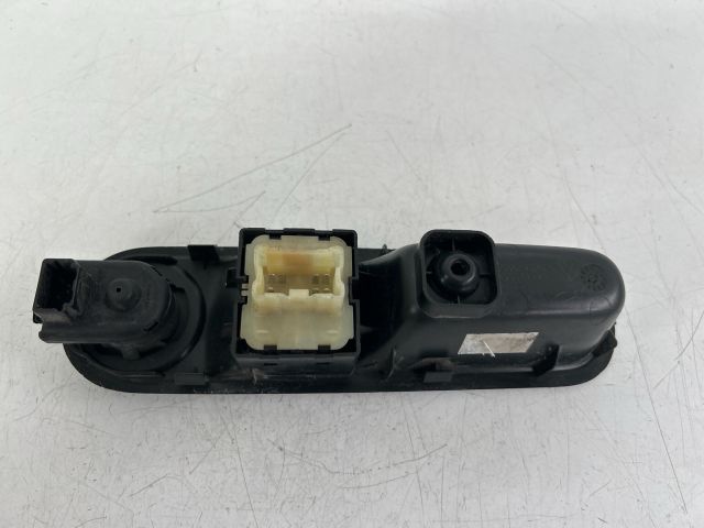 bontott RENAULT TWINGO III Bal első Ablakemelő Kapcsoló