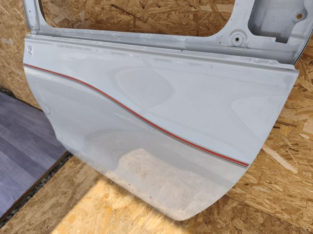 bontott RENAULT TWINGO III Bal hátsó Ajtó (Üres lemez)