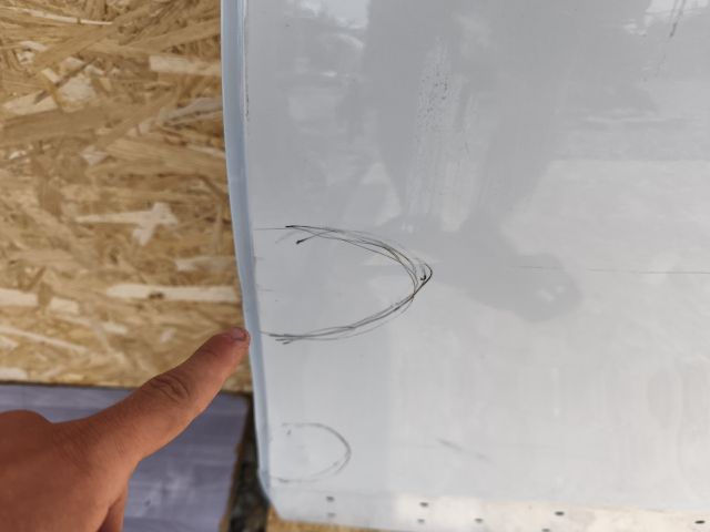 bontott RENAULT TWINGO III Bal hátsó Ajtó (Üres lemez)