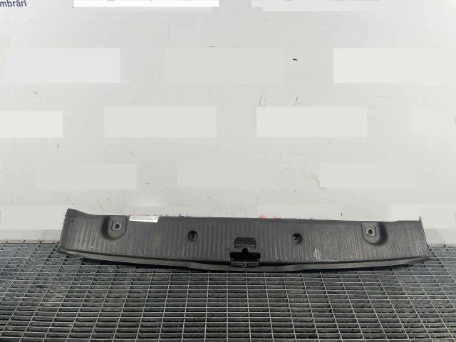 bontott RENAULT TWINGO III Csomagtérajtó Díszléc