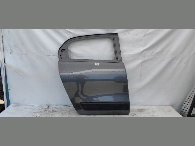 bontott RENAULT TWINGO III Jobb hátsó Ajtó (Üres lemez)