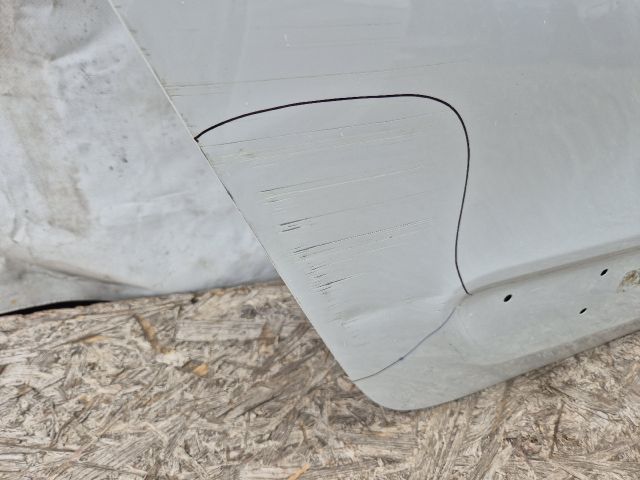 bontott RENAULT TWINGO III Jobb hátsó Ajtó (Üres lemez)