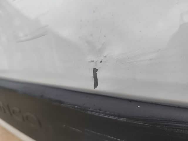 bontott RENAULT TWINGO III Jobb hátsó Ajtó (Üres lemez)