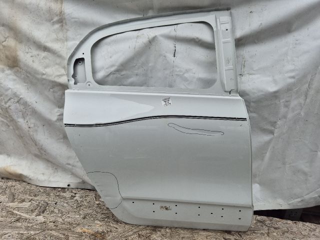 bontott RENAULT TWINGO III Jobb hátsó Ajtó (Üres lemez)