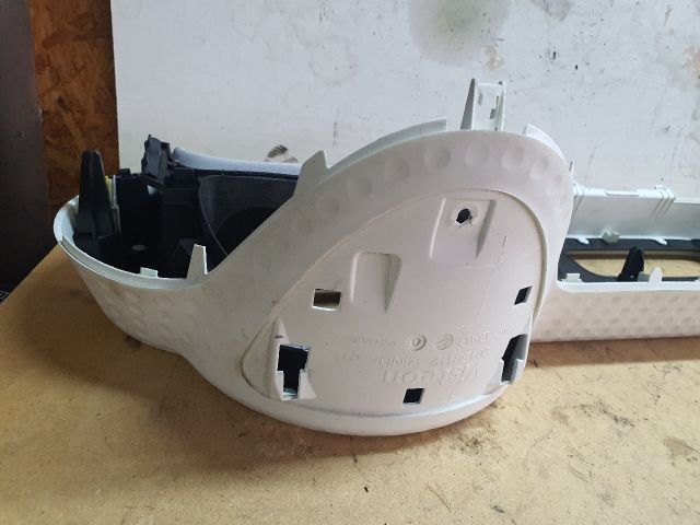 bontott RENAULT TWINGO III Kilométeróra Keret