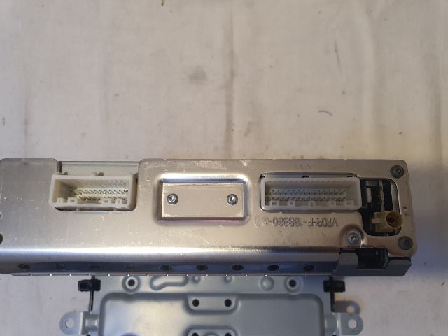 bontott RENAULT TWINGO III Rádió / CD