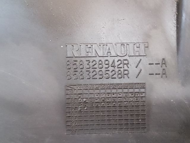 bontott RENAULT TWINGO III Rendszámtábla Tartó