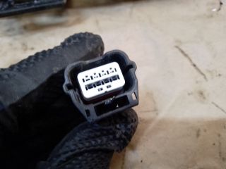 bontott RENAULT TWINGO III Rendszámtábla Tartó