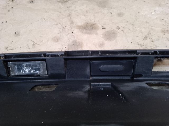 bontott RENAULT TWINGO III Rendszámtábla Tartó