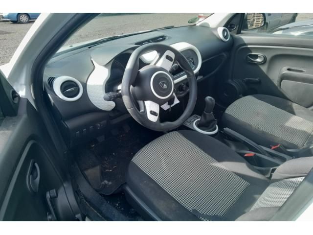 bontott RENAULT TWINGO III Generátor