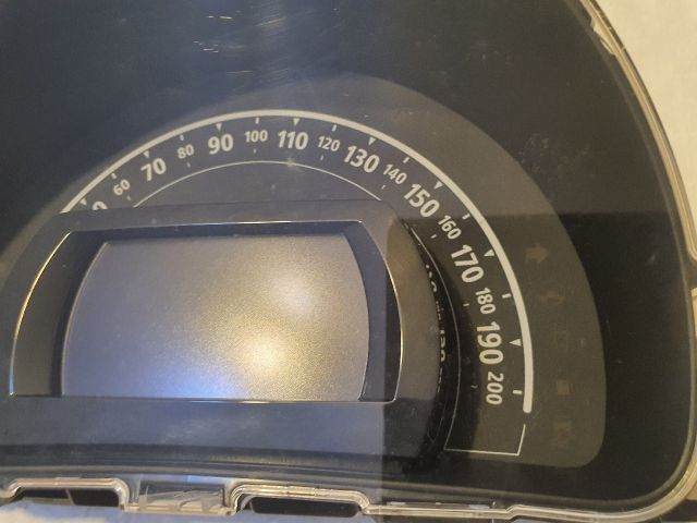 bontott RENAULT TWINGO III Kilométeróra