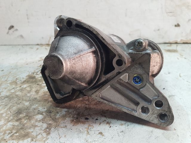 bontott RENAULT TWINGO III Önindító