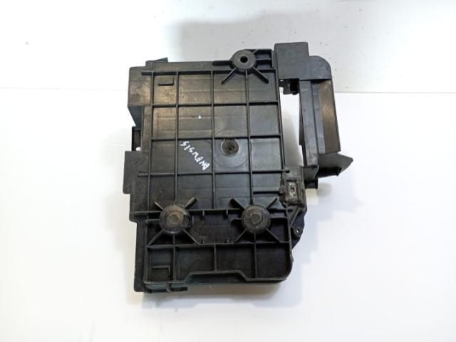 bontott RENAULT VEL SATIS Akkumulátor Tartó