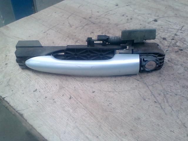 bontott RENAULT VEL SATIS Bal első Külső Kilincs