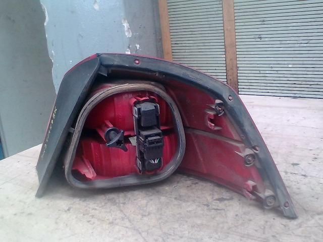 bontott RENAULT VEL SATIS Bal Külső Hátsó Lámpa