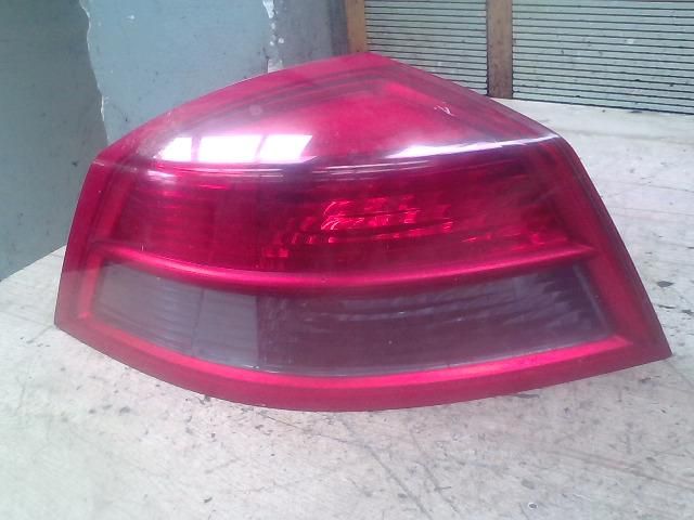 bontott RENAULT VEL SATIS Bal Külső Hátsó Lámpa