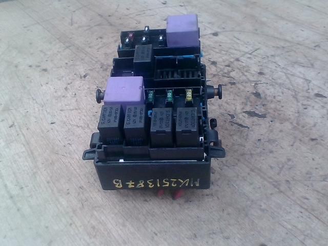 bontott RENAULT VEL SATIS Biztosítéktábla Utastér