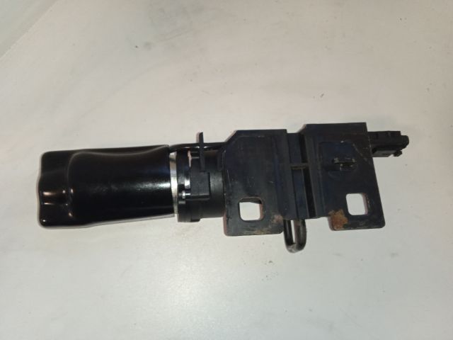 bontott RENAULT VEL SATIS Csomagtérajtó Ütköző