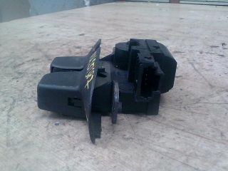 bontott RENAULT VEL SATIS Csomagtérajtó Zárszerkezet