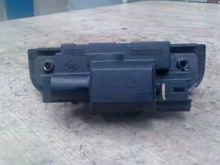 bontott RENAULT VEL SATIS Csomagtérajtó Zárszerkezet