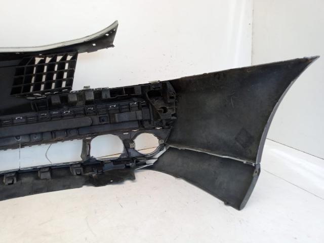 bontott RENAULT VEL SATIS Első Lökhárító (Üresen)