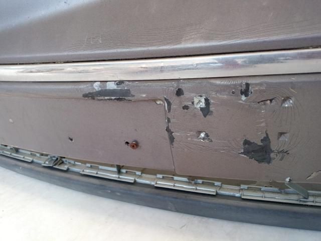 bontott RENAULT VEL SATIS Első Lökhárító (Üresen)