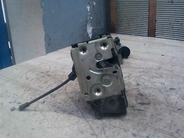 bontott RENAULT VEL SATIS Jobb hátsó Ajtózár