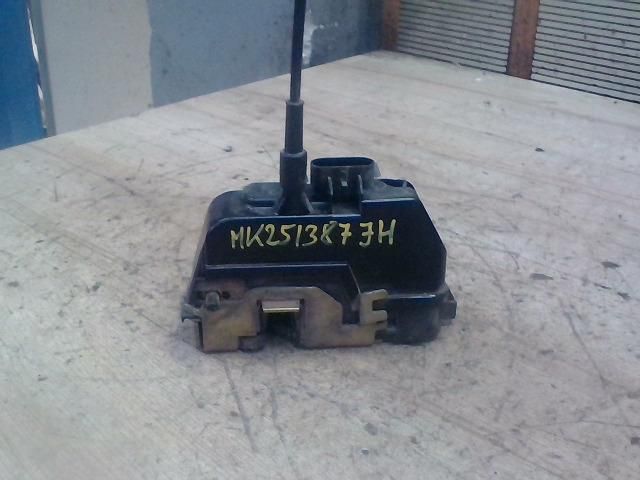 bontott RENAULT VEL SATIS Jobb hátsó Ajtózár