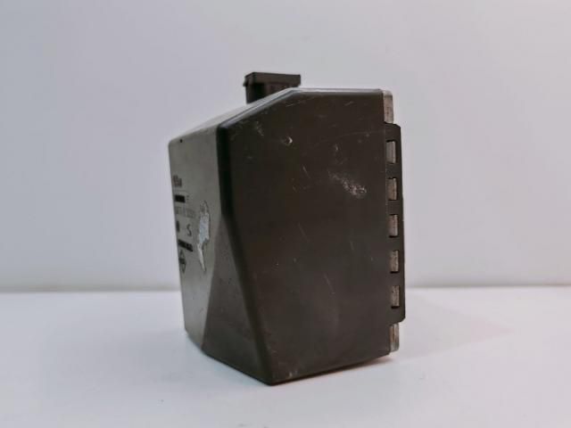 bontott RENAULT VEL SATIS Kormányzár (Elektromos)