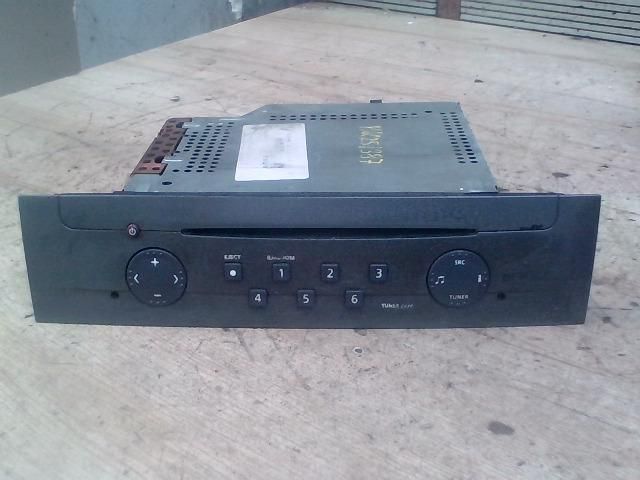 bontott RENAULT VEL SATIS Rádió / CD