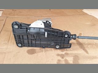 bontott RENAULT ZOE Automata Váltókar