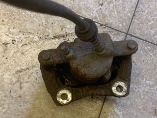 bontott RENAULT ZOE Bal első Féknyereg Munkahengerrel