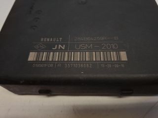 bontott RENAULT ZOE Biztosítéktábla Motortér