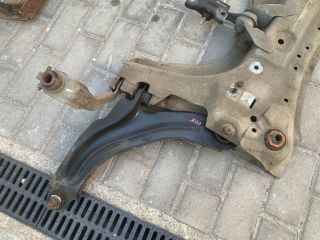 bontott RENAULT ZOE Első Bölcső