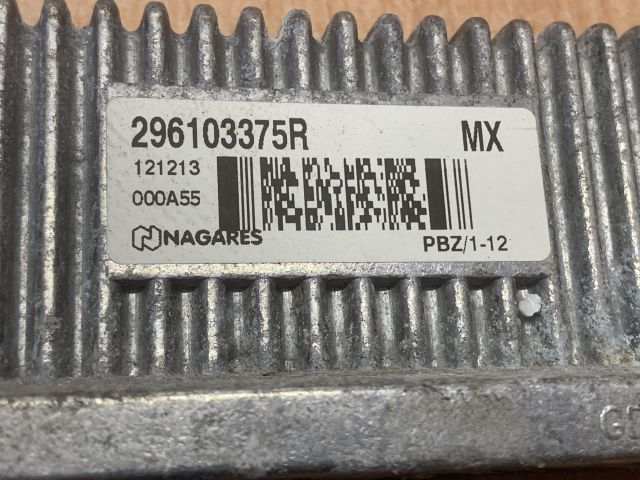 bontott RENAULT ZOE Hűtőventilátor Relé