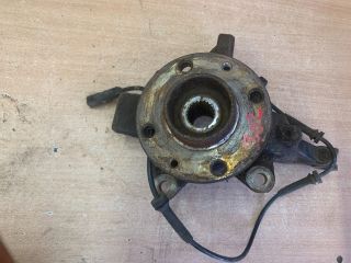 bontott RENAULT ZOE Jobb első Csonkállvány Kerékaggyal