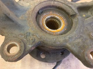 bontott RENAULT ZOE Jobb első Csonkállvány Kerékaggyal