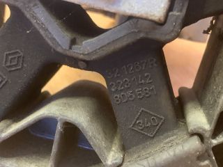 bontott RENAULT ZOE Motor Tartó Bak (Fém)