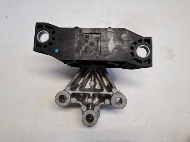 bontott RENAULT ZOE Motor Tartó Bak Jobb