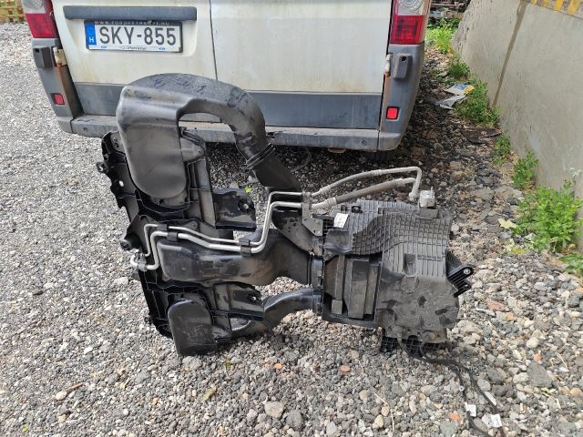 bontott RENAULT ZOE Akkumulátor Hűtő