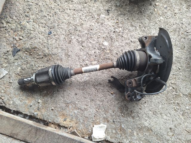 bontott RENAULT ZOE Bal Féltengely